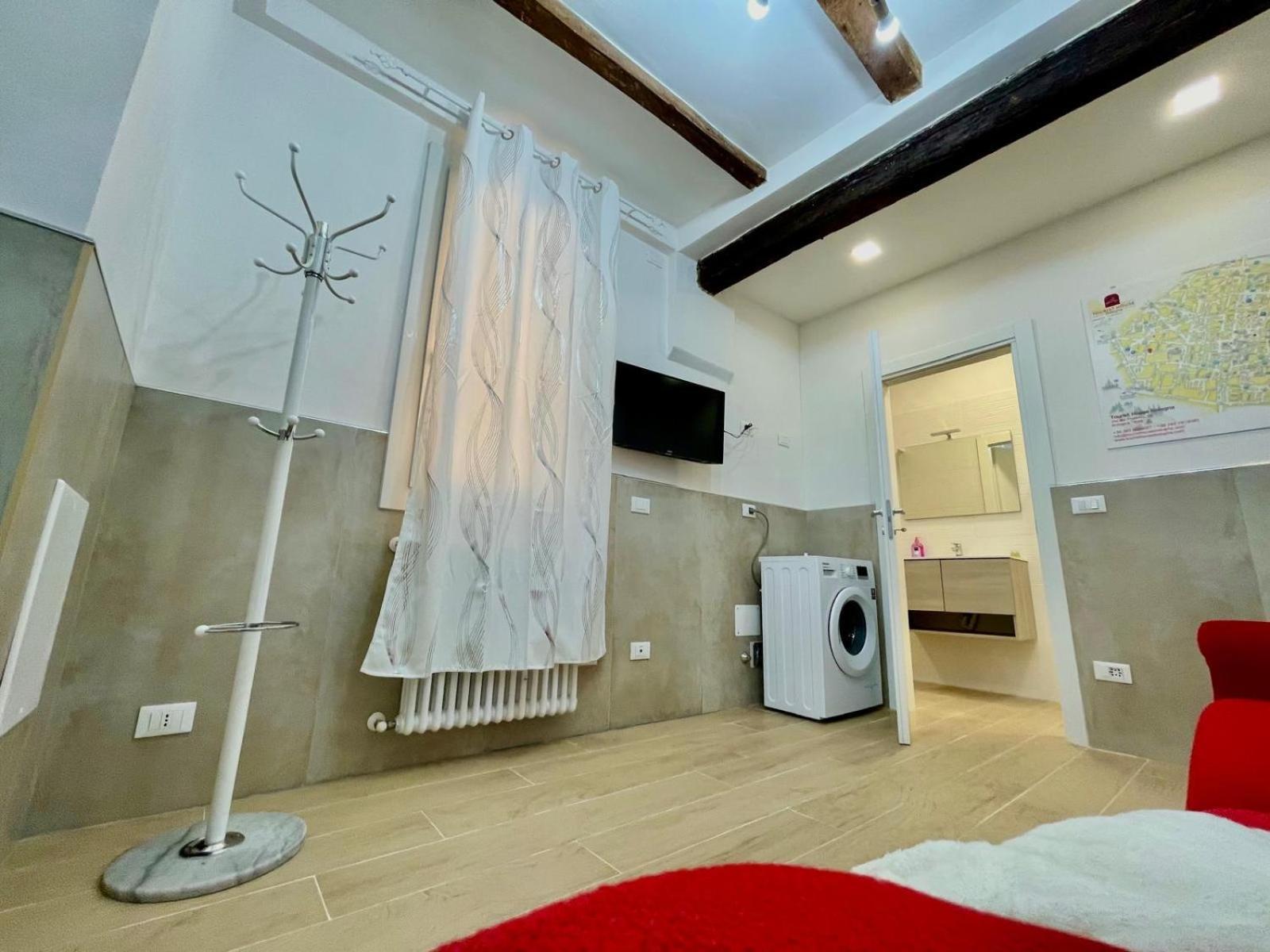 Appartement 50 Tourist House Bologna - Pratello - Self Check-In Extérieur photo